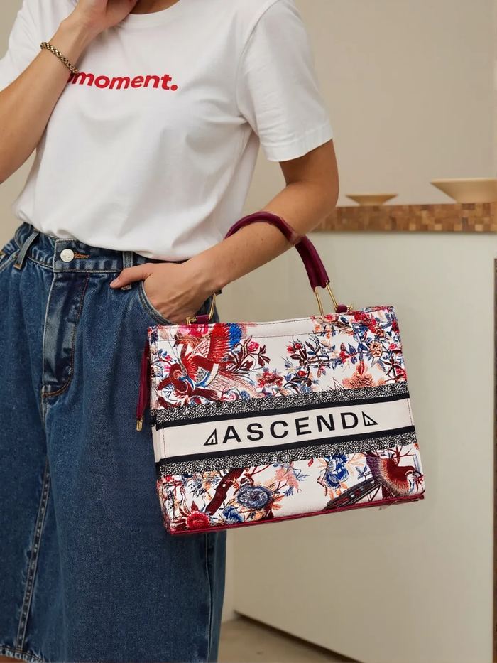 Ascend Majestic Flora