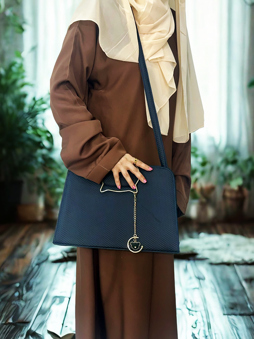 Ascend Midnight Charm